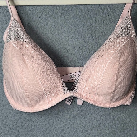Victoria's Secret Bra Womens 32DD Pink Incredible Lightly Lined Plunge‎ Bra - Picture 2 of 9